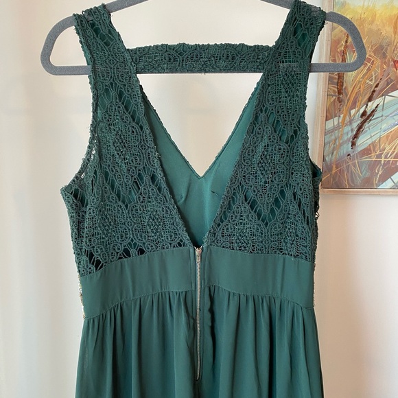 Soiéblu Long Emerald Green Gown - Picture 3 of 3